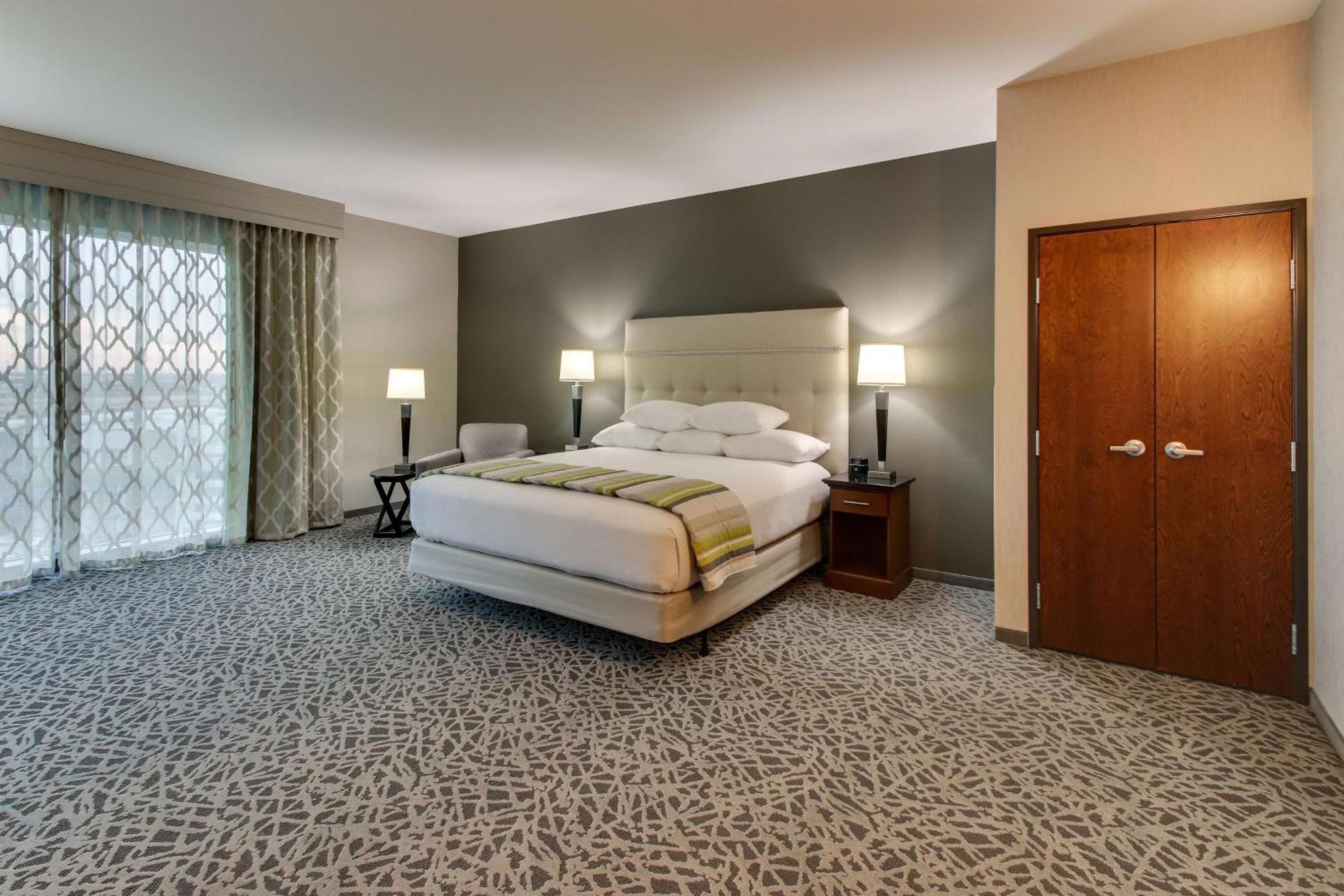 Drury Plaza Hotel Dallas リチャードソン エクステリア 写真