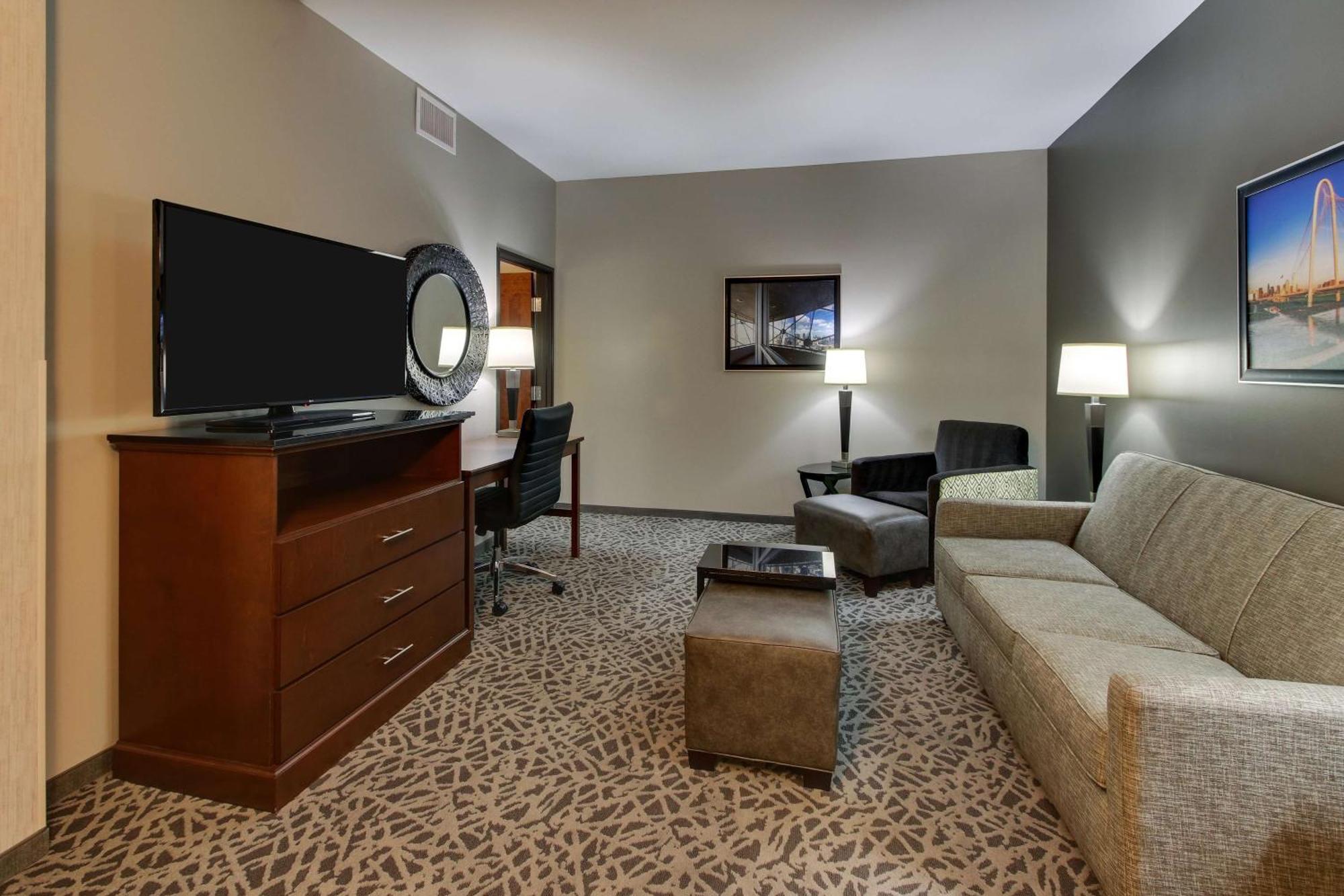 Drury Plaza Hotel Dallas リチャードソン エクステリア 写真