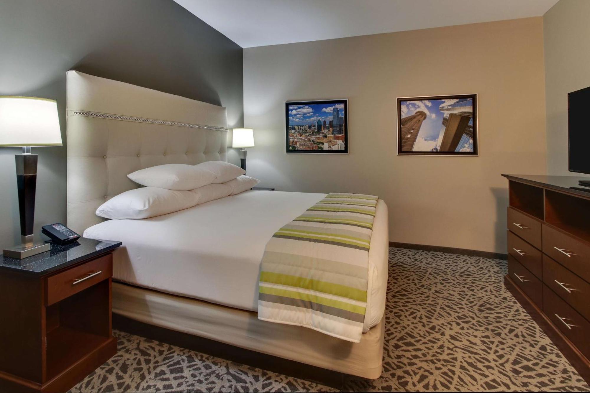Drury Plaza Hotel Dallas リチャードソン エクステリア 写真
