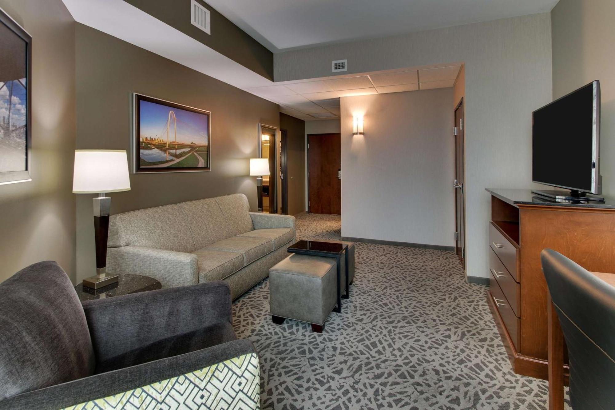 Drury Plaza Hotel Dallas リチャードソン エクステリア 写真