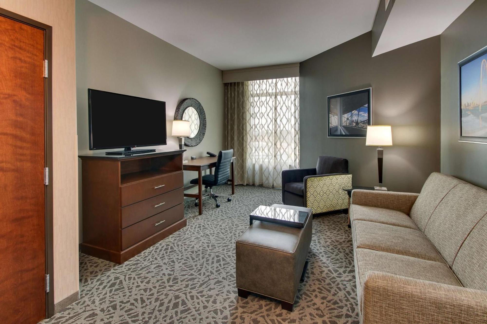 Drury Plaza Hotel Dallas リチャードソン エクステリア 写真